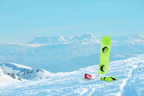 Avoid Common Mistakes on Your First Day Renting a Snowboard