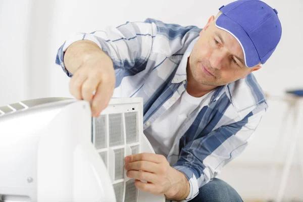 Professional HVAC Contractor Service with Guaranteed Results