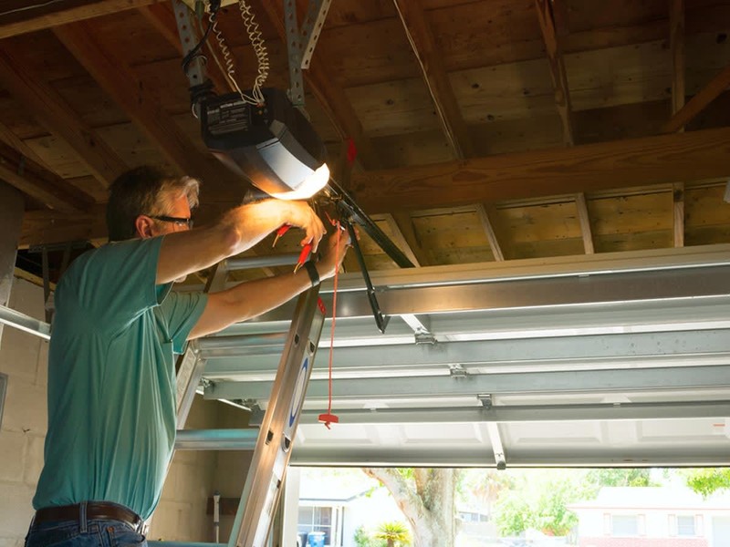 Trusted Garage Door Doctor Repair Near You Today