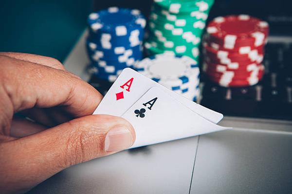 How to chơi poker and avoid common traps