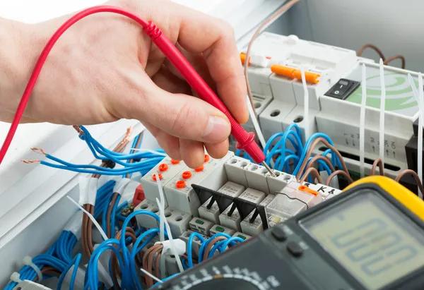 Experienced Electrician Portland for Generator and Wiring Services