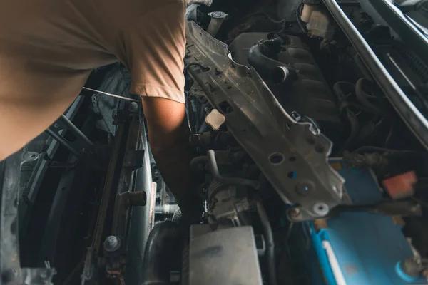 Reliable Oil Change Services in Baltimore