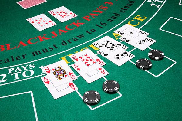 Exploring Different Gaming Rooms at an online casino Singapore